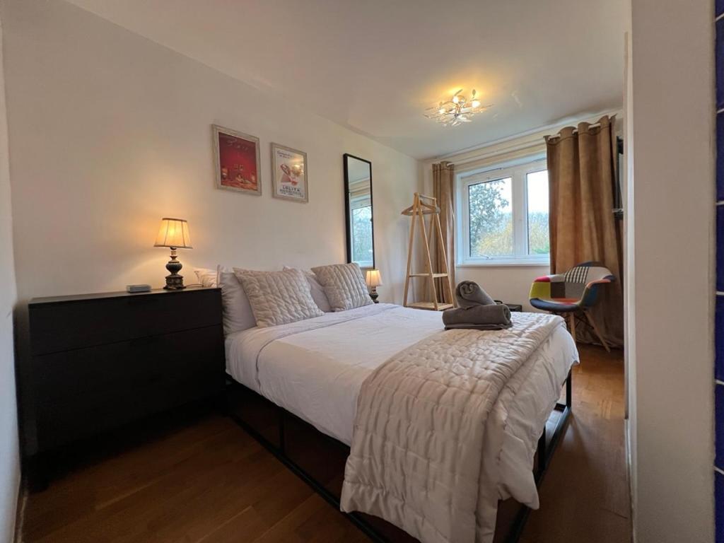 Great 2 Bedrooms Apartment 15 Mins From The Centre Лондон Екстериор снимка